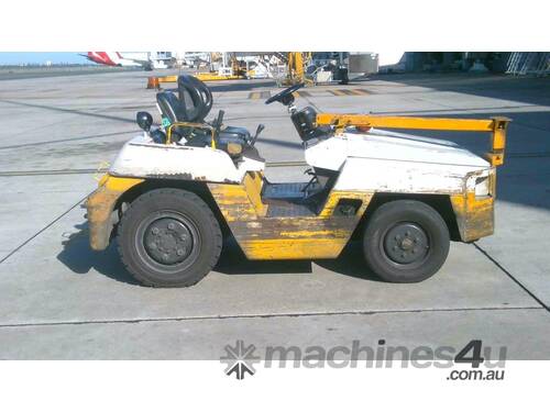 TOYOTA 02-2TD25 - TOW TUG - Hire