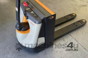 Electric Pallet Jack and Fork lift in 1