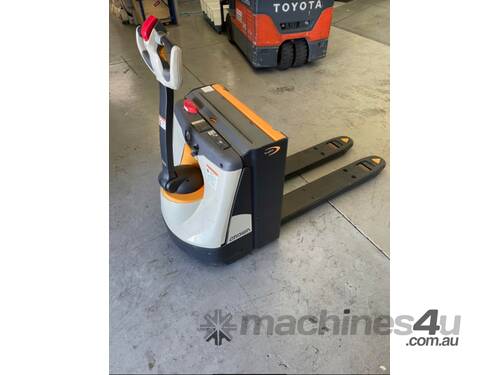 Electric Pallet Jack and Fork lift in 1