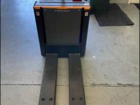 Electric Pallet Jack and Fork lift in 1 - picture1' - Click to enlarge