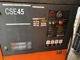  2 X CHAMPION SCREW AIR COMPRESSORS VERY LOW HOURS VERY GOOD CONDITION - picture0' - Click to enlarge
