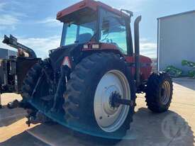 Case IH 8930 FWA Cab - picture2' - Click to enlarge