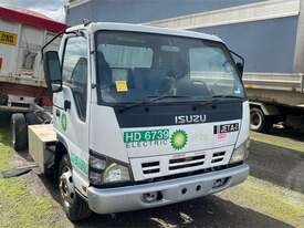 Isuzu NPR - picture0' - Click to enlarge