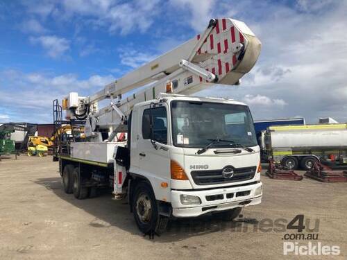 2006 Hino FM500