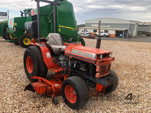 Kubota B2150 FWA/4WD Tractor