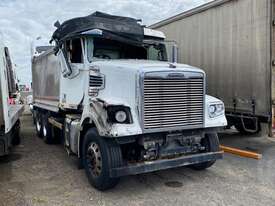 Freightliner Coronado - picture0' - Click to enlarge