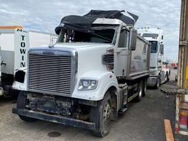 Freightliner Coronado - picture2' - Click to enlarge