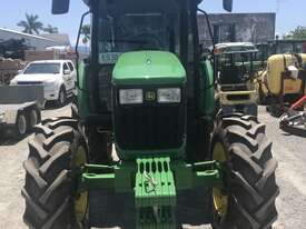 John Deere 5093E Cab - picture0' - Click to enlarge