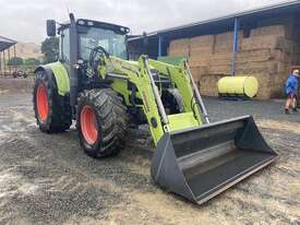 Claas 640 Arion - picture0' - Click to enlarge