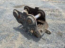 Quick Hitch to suit 5T Excavator - picture0' - Click to enlarge