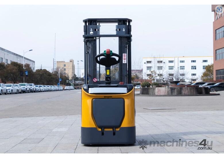 Power Reach Stacker 2T Pallet Forklift - Compact Design, Short Length & Small Turning Radius
