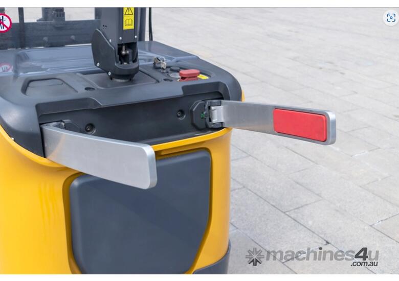 Power Reach Stacker 2T Pallet Forklift - Compact Design, Short Length & Small Turning Radius