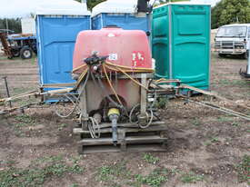 Silvan 400L Boom Spray - picture0' - Click to enlarge