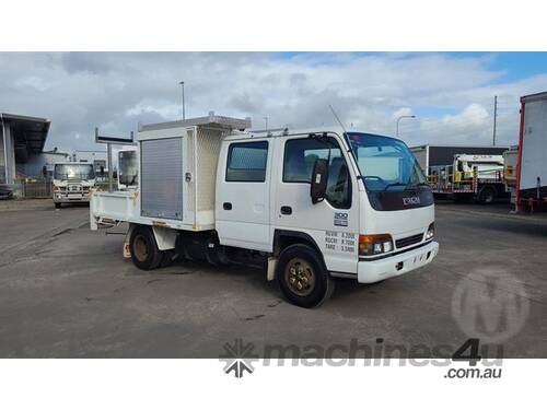 Isuzu NPR300