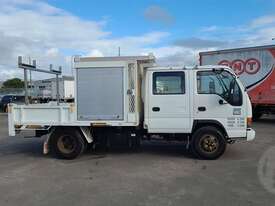 Isuzu NPR300 - picture0' - Click to enlarge