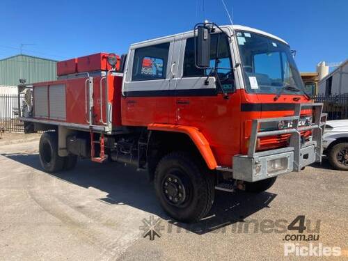 1995 Isuzu FTS700