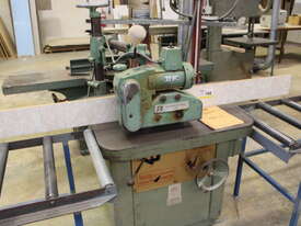 WADKIN BURSGREEN HEAVY DUTY SPINDLE MOULDER - picture1' - Click to enlarge