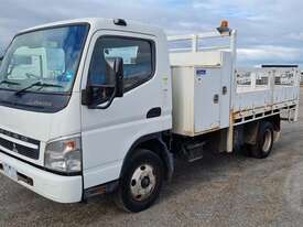 Mitsubishi Fuso - picture2' - Click to enlarge