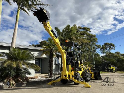 New Hyload Mini Backhoe Loader 