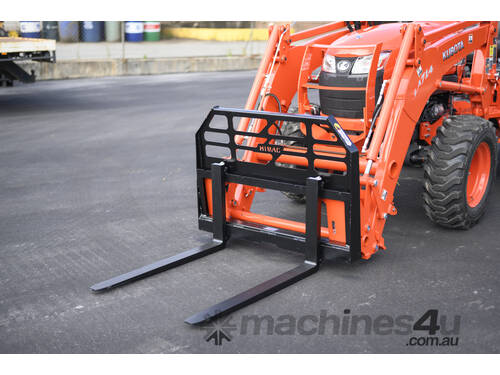 1500kg Tractor Pallet Forks - Euro