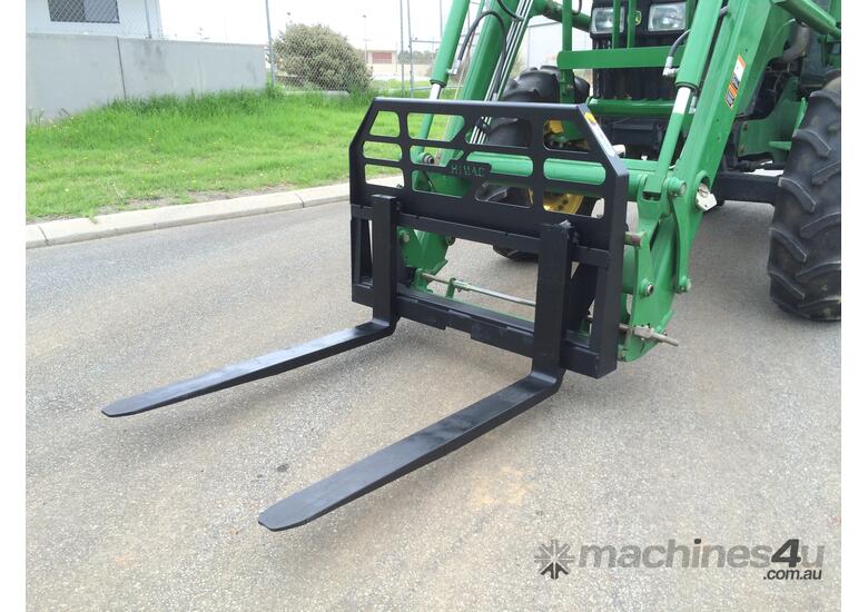 1500kg Tractor Pallet Forks - Euro