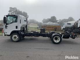 2009 Isuzu NQR 450 Long Cab Chassis - picture1' - Click to enlarge