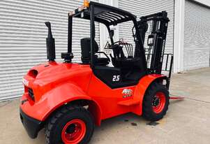 Hangcha 2.5t RT Forklift CPCD25 - 2 Speed Diesel 3.3m Reach Sideshift Fork Positioner