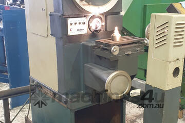 Nikon   R-14 Profile Projector