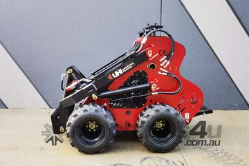 UHI Honda Engine 23HP 30D WHEELED Skid Steer 850kg Operating Weight with 4in1 Bucket