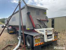 2006 Muscat MT2103 Tri Axle Side Tipper - picture2' - Click to enlarge