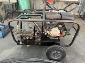 HONDA 13 HP PETROL PRESSURE WASHER  - picture0' - Click to enlarge