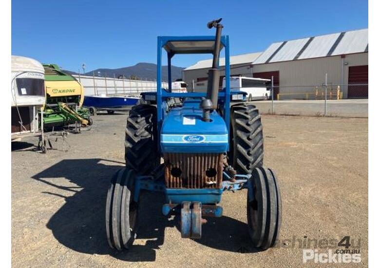 Used Ford Ford 4110 Tractor 4WD Tractors 80-100hp in , - Listed on ...