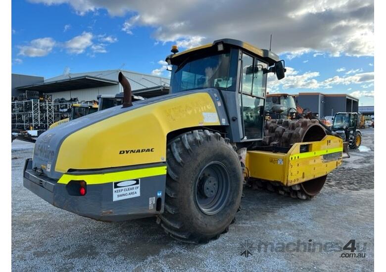 caption 2017 DYNAPAC CA5000PD PADFOOT ROLLER U4537