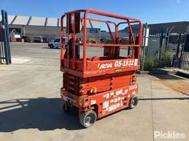 2012 Genie GS1932 Scissor Lift (Electric) - picture0' - Click to enlarge