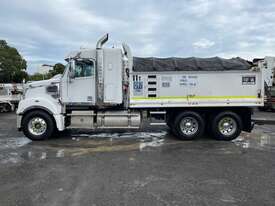 2013 Freightliner FLX Coronado Tipper Day Cab - picture2' - Click to enlarge