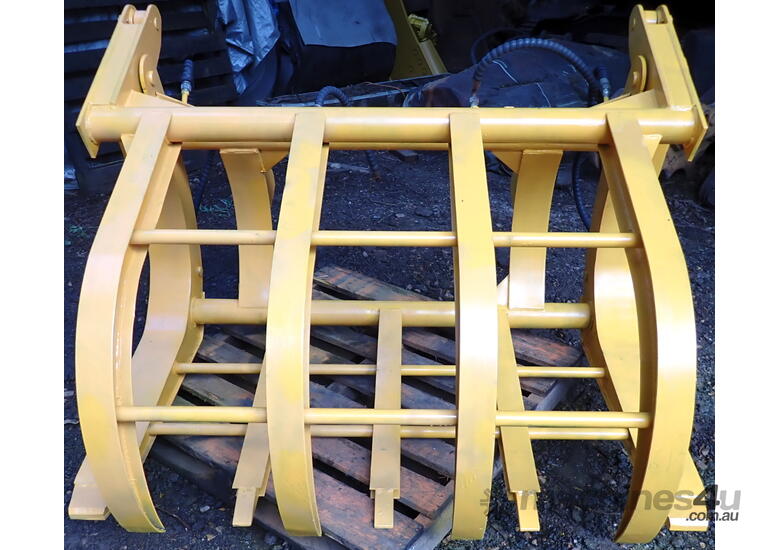 Almost New 1600mm Tractor Loader Telehandler Hydraulic Log Grab Grapple