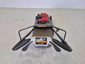 Honda Self propelled mower - picture1' - Click to enlarge