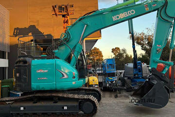 Kobelco SK235 SR LC Excavator 24T: Single Owner, Great Condition, Includes 2 Buckets!
