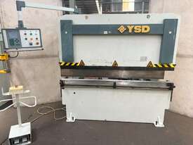 YSD PPTK 40/20 press brake with Delem DA41 control. 40t x 2000mm - picture0' - Click to enlarge