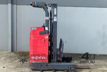 Narrow aisle stand on reach truck super small aisles