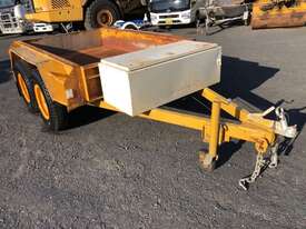 Homemade Dual Axle Box Trailer - picture0' - Click to enlarge