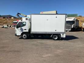 2018 Mitsubishi Fuso Canter 515 Refrigerated Pantech - picture2' - Click to enlarge