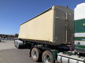 2005 Anderson Trailers Tri Axle End Tipping Roll Back A Trailer - picture0' - Click to enlarge