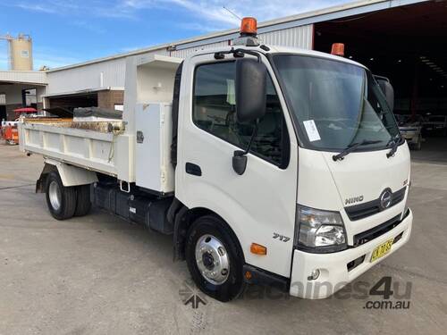2016 Hino 300 717 Tipper Day Cab