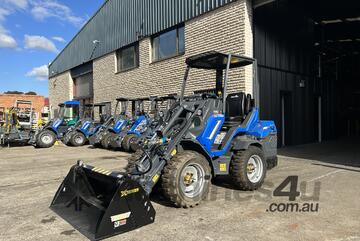 Multione     7.2K Mini Loader