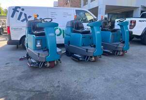 Tennant T7 Scrubber With Brand New Batteries