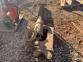 Excavator Auger Attachment - picture1' - Click to enlarge