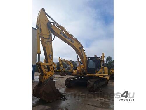 caption 2020 KOMATSU PC360LC-11 Excavator