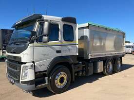 2018 Volvo FM 540 Prime Mover/Tipper - picture1' - Click to enlarge