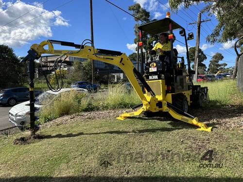 New Hyload BL30X Mini Backhoe (Auger Package)